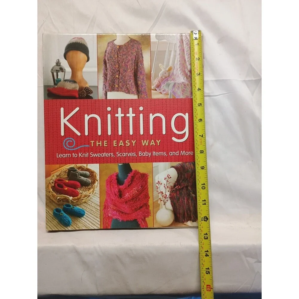 Publications Intl Knitting the Easy Way Pattern Book Sweaters Scarves Baby 70052